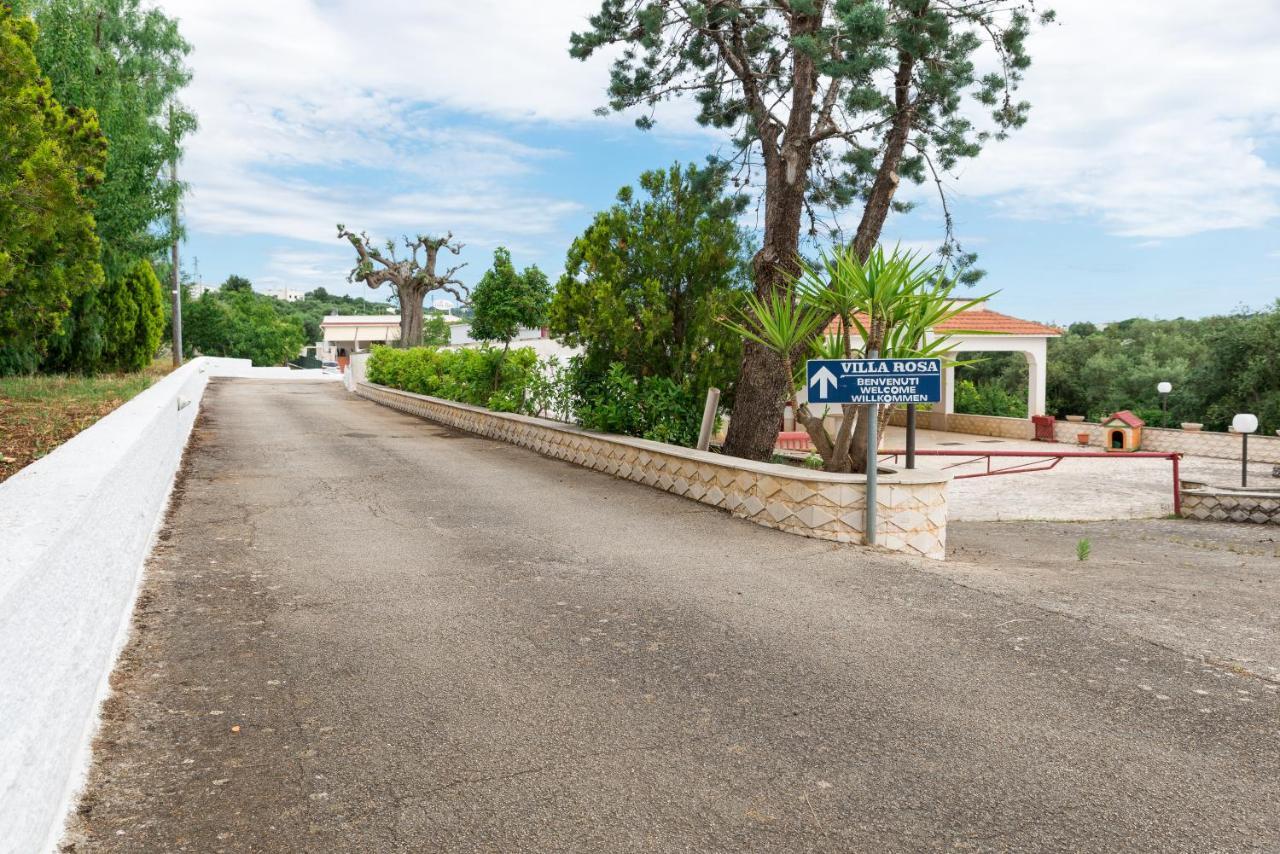Piccolo Hotel Villa Rosa オストゥーニ エクステリア 写真